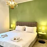 Ruhiges Mit Privatem Eingang Apartment *